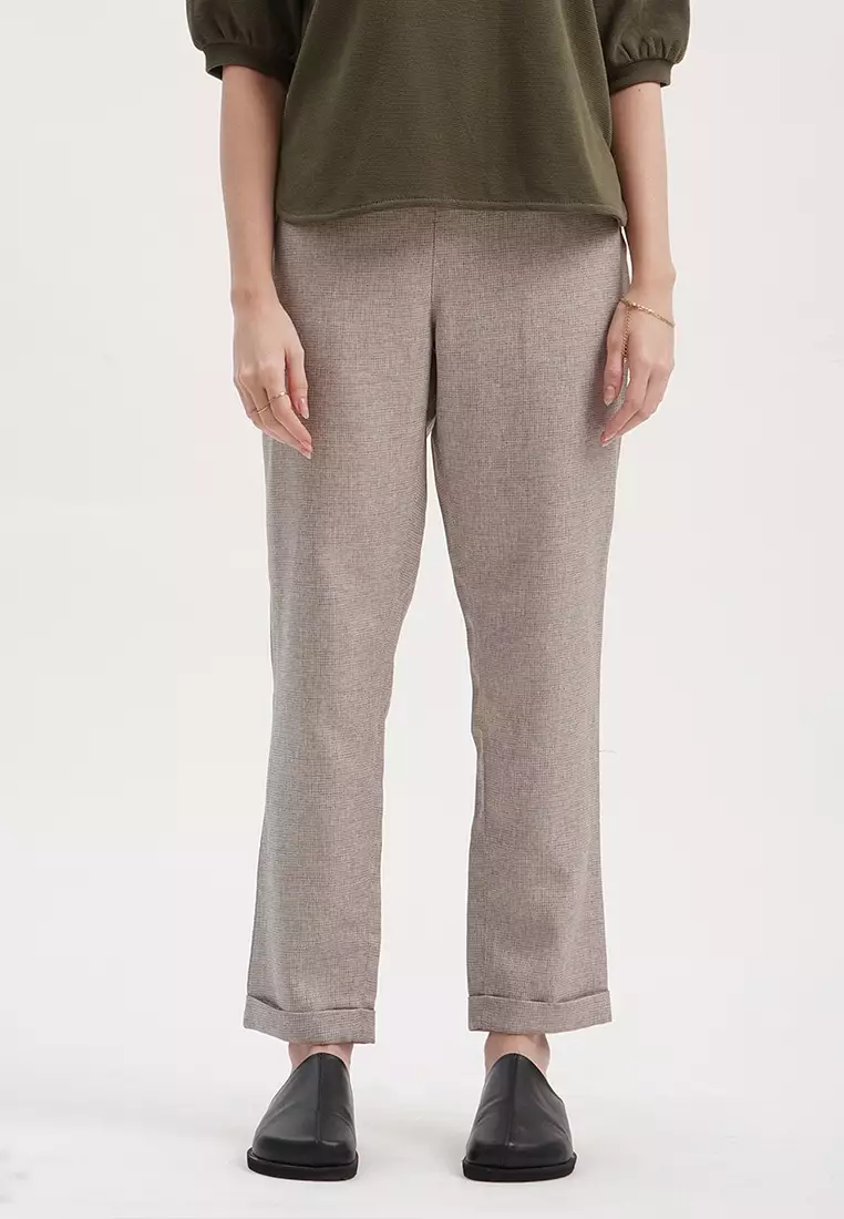 Buy Penshoppe Dress Code Chic Fit Textured Trousers 2024 Online ...