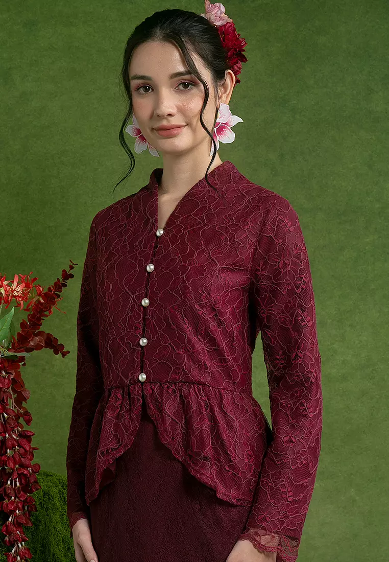 Adrianna Kebaya Lace Set