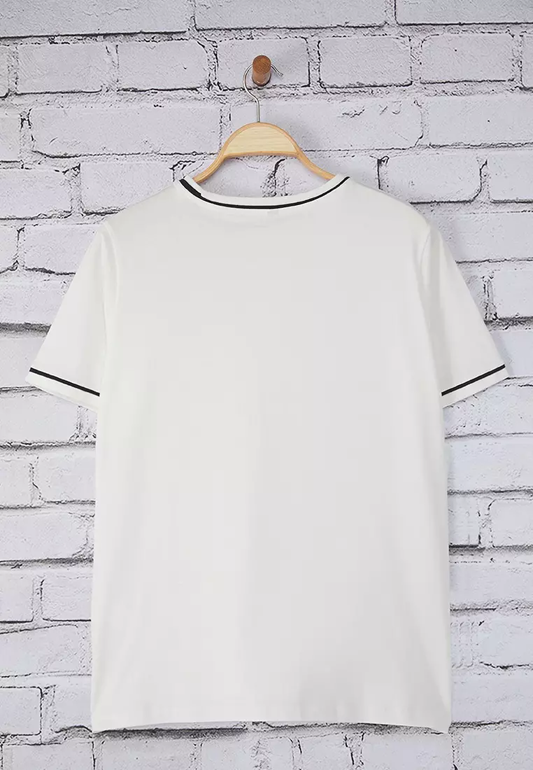 Ecru Crew Neck with Piping Detail Basic Plus Size T-shirt TBBSS25BF00050
