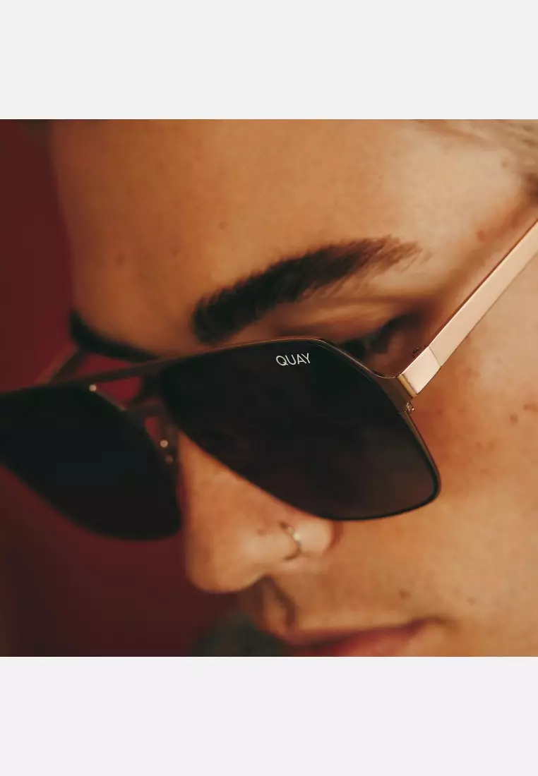 Backstage Pass Sunglasses - Gold/Brown Polarized