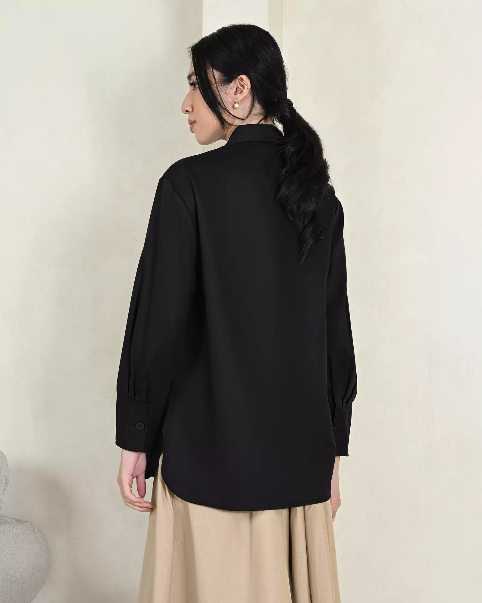 Geulis.id ALMARA SHIRT - Black