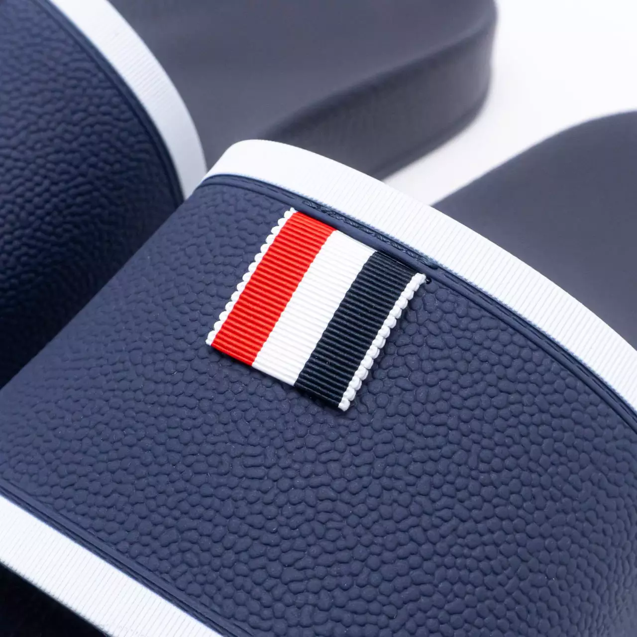 [4.4PRIL KEJUTAN HARGA] Pool Side Rubber Slippers Navy