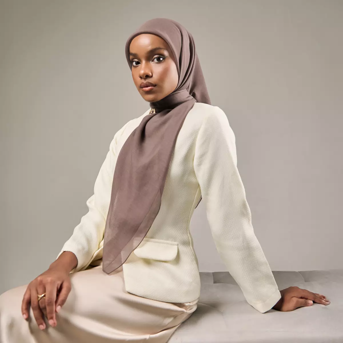 [New Collectio] ZM Zaskia Mecca - Hijab Paris Premium Parissa Brown Mahogandy | Bahan Adem, Fine Stitch, Mudah Dibentuk & Classy