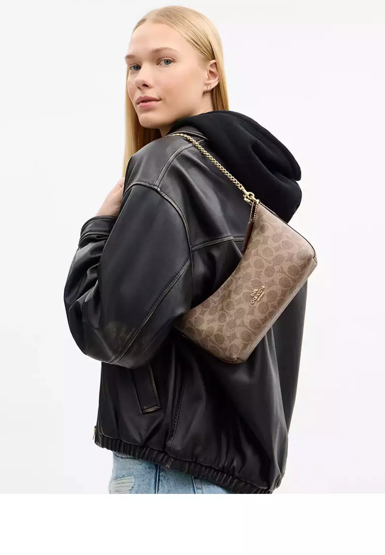 Caitlin Shoulder Bag In Signature Canvas