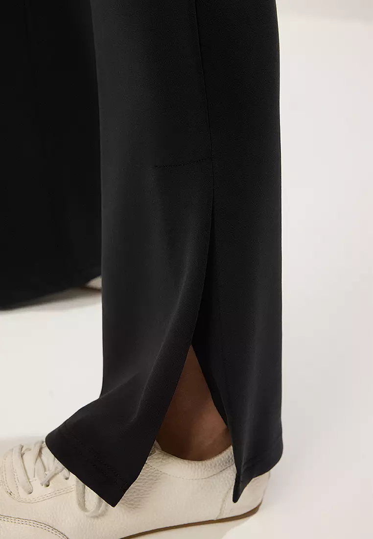 Wide Leg Elastic Knitted Trousers