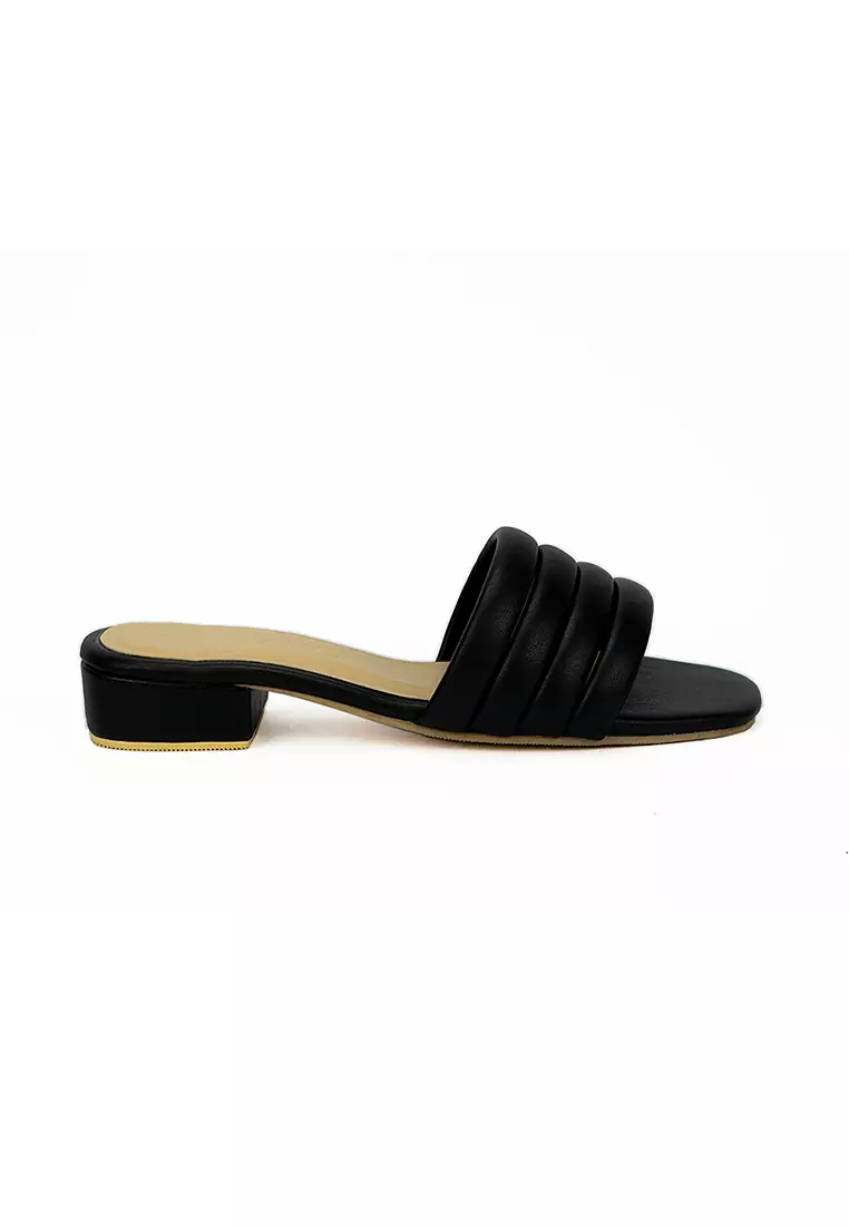 Discount on Cardam's Lifestyle  shoes - SKU: Eclb Ed 00129 White Heeled Sandals