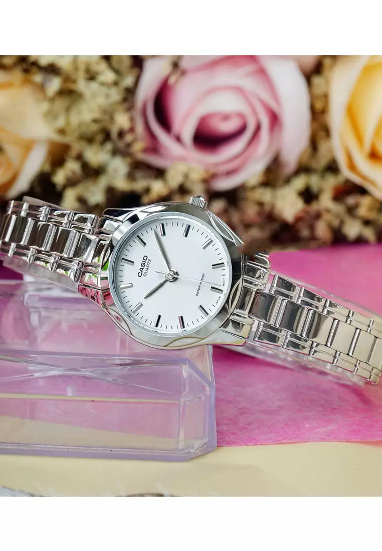 LTP-1275D-7A Women's Stainless Steel Analog Watch