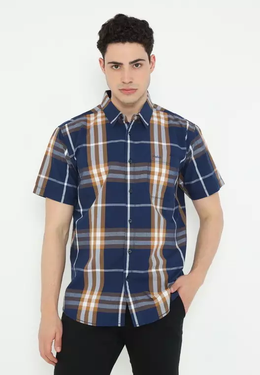 POLICE Kemeja Yarndyed Kotak Regular Fit Pria