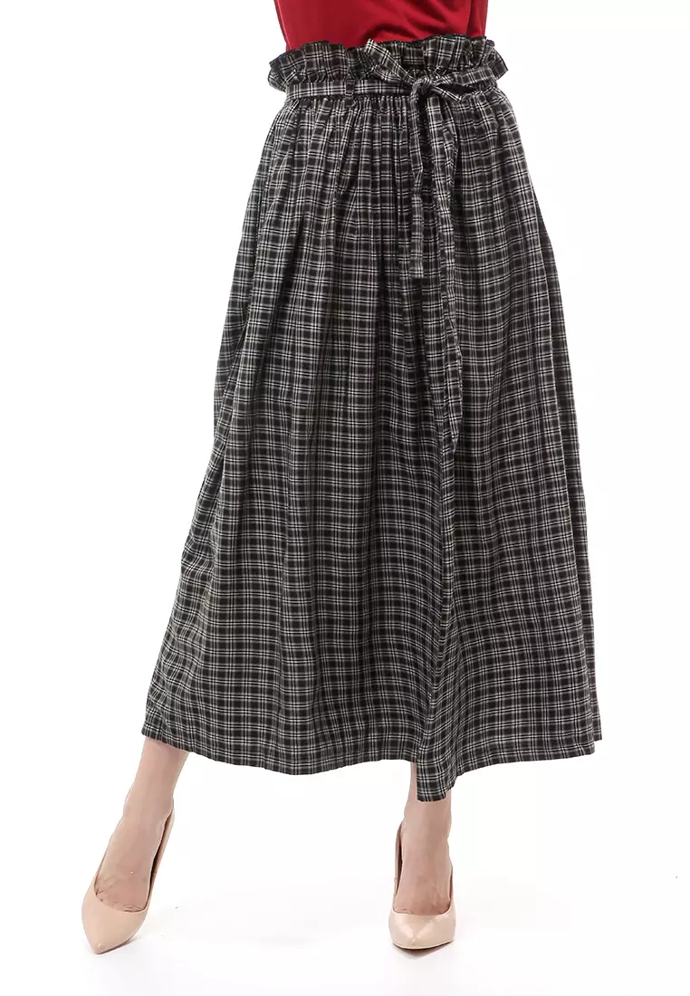 Amel Long Skirt Bawahan Wanita Motif Kotak-Kotak Regular Fit - Black