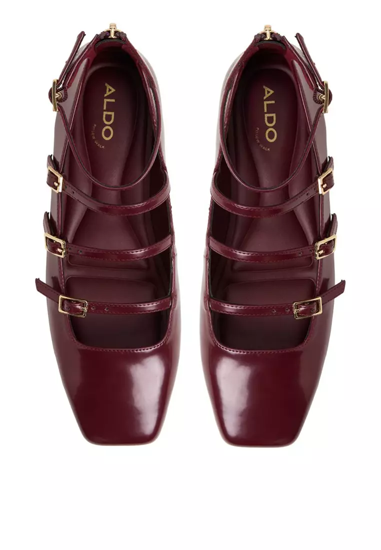 Nelta Strappy Flats