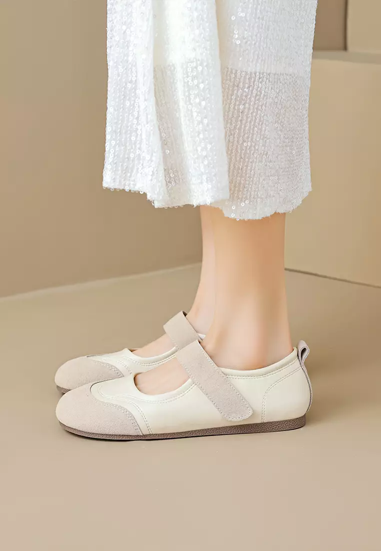 Comfortable Velcro Mary Jane Shoes WW612-2