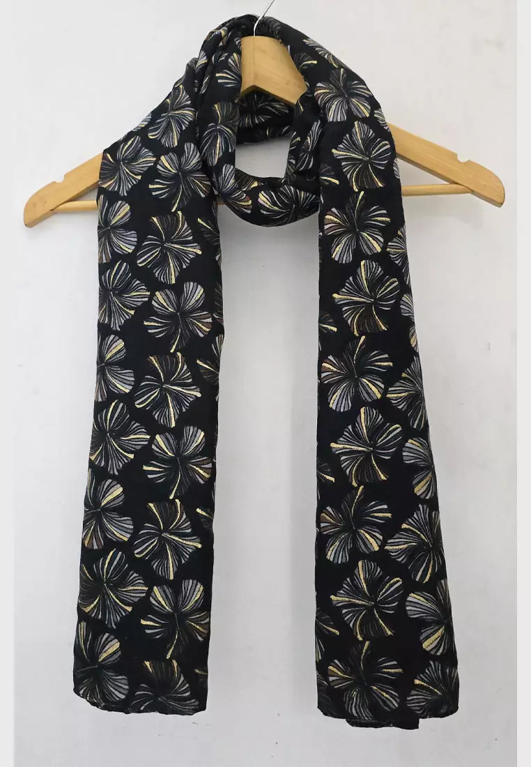 Aksesoris Wanita Orchid Gold Dust Embellish Syal Wanita Prada Viscose Pashmina Shawl Black & Gold