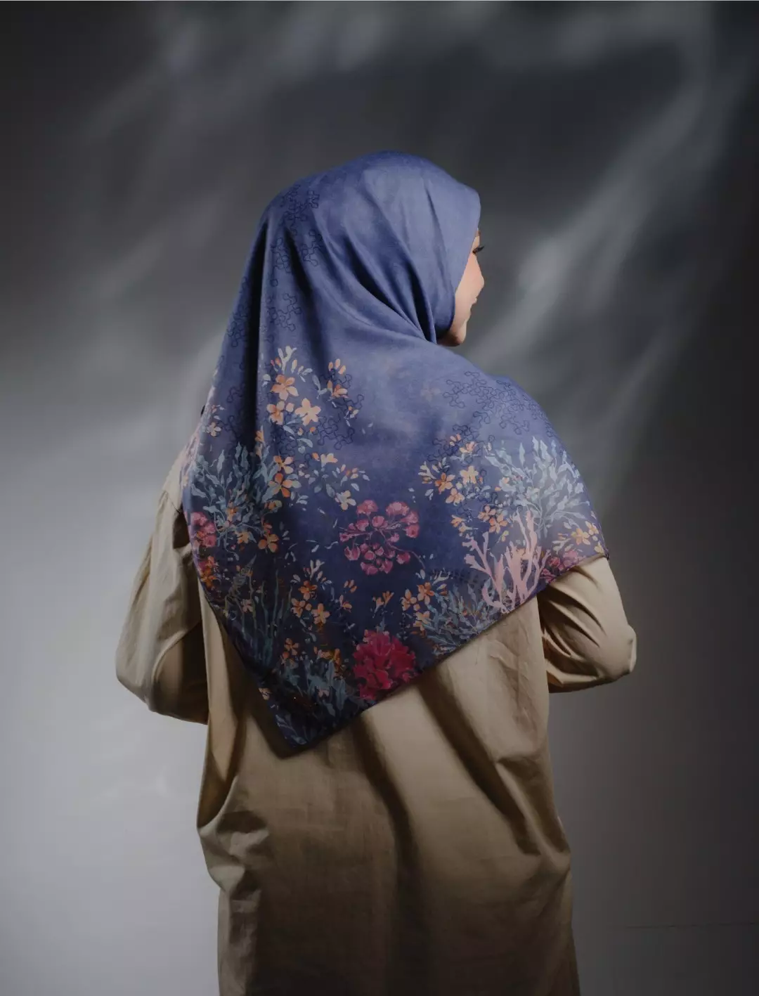 MARINA Scarf Navy - Kerudung Hijab Segiempat Motif With BOX - Bahan Voal Premium - Ukuran 115x115