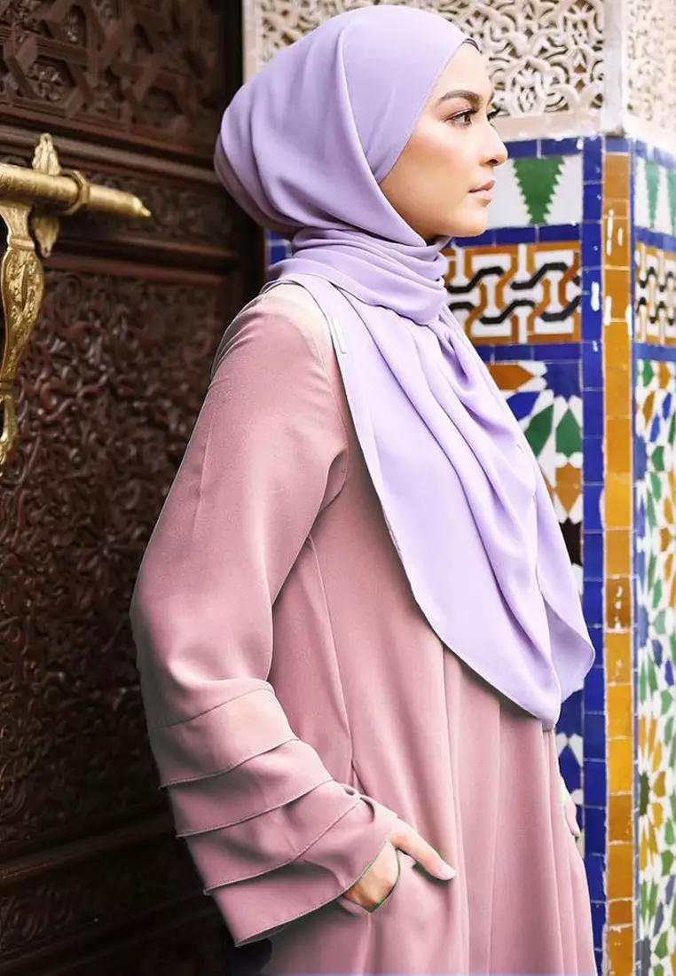 Laura Abaya Long Dress in Soft Pink