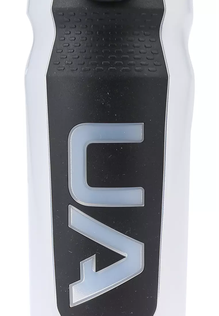 Playmaker Squeeze 32Oz Water Bottle