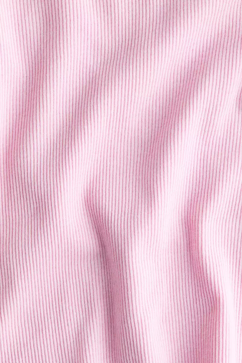 Overlocked ribbed T-shirt