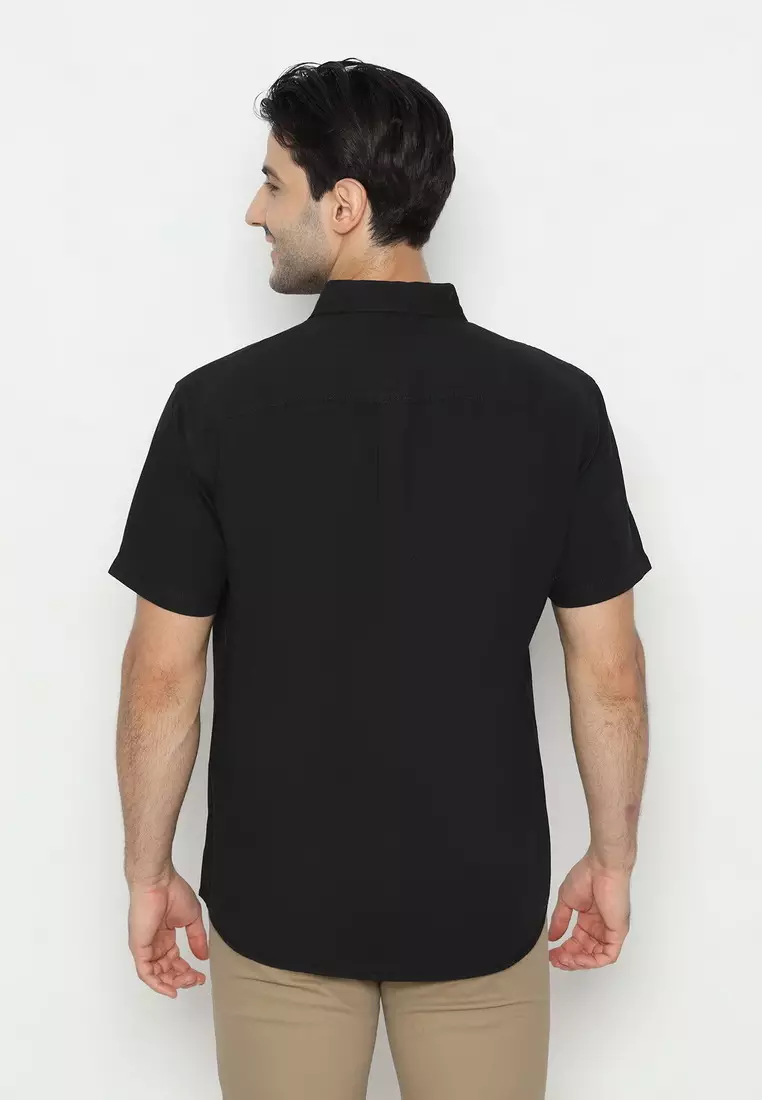 POLICE Kemeja Polos Cotton Regular Fit Pria