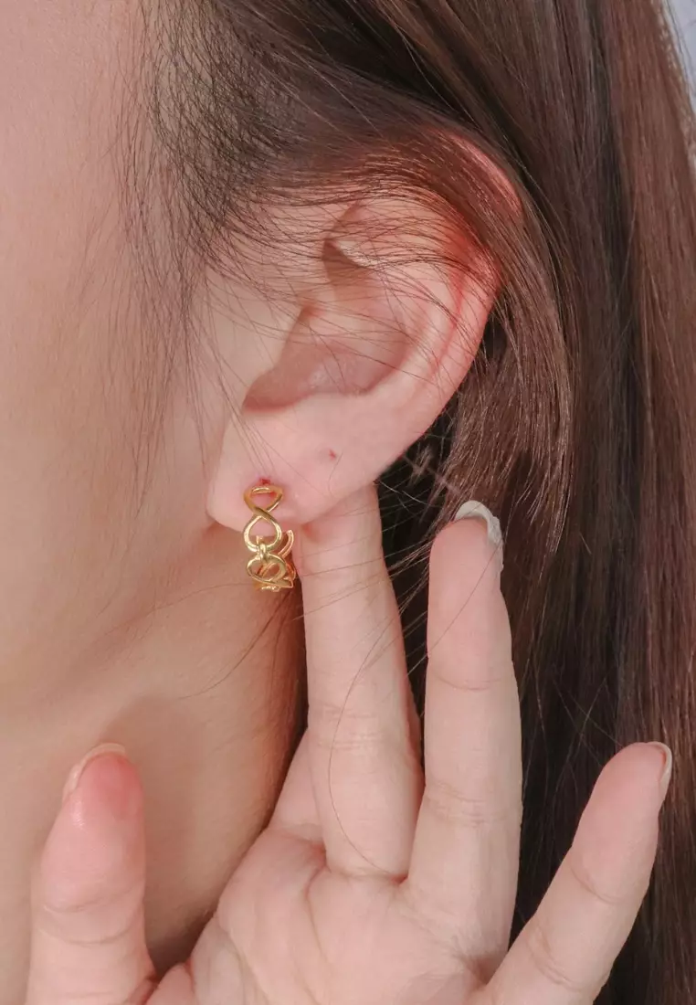 Alaric Curl Earrings in 916 Gold