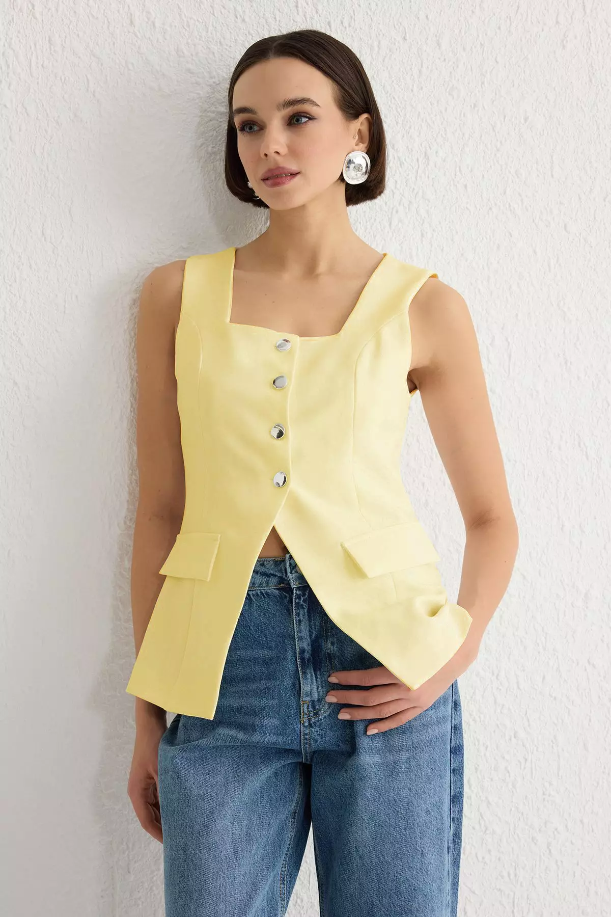 Yellow Fitted Square Neck Thick Strap Vest Vest