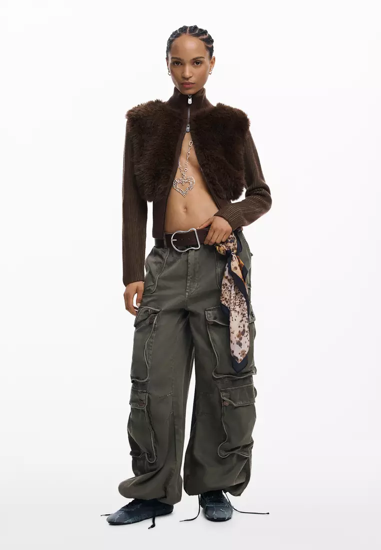 KNIT SWEATER WITH FUR