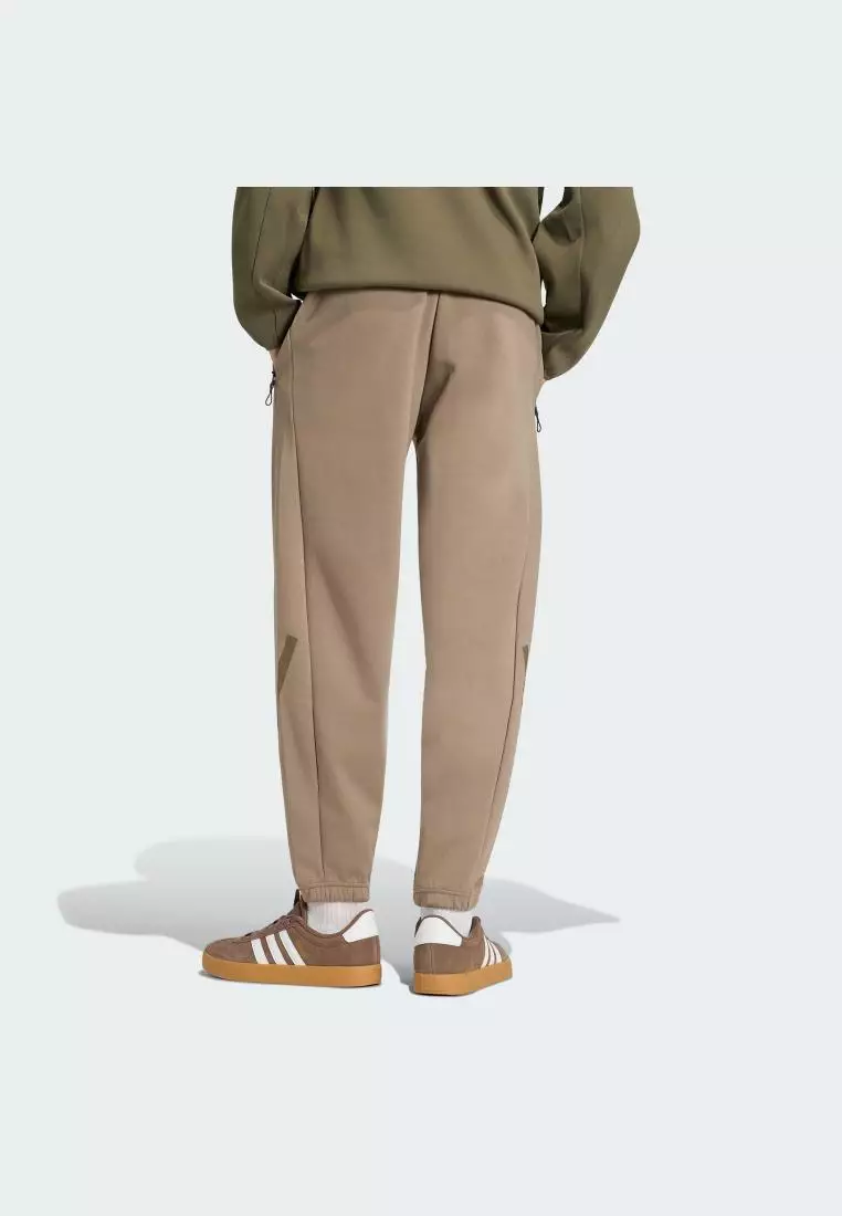 Lifestyle Z.N.E. PANT Men Beige KF3809