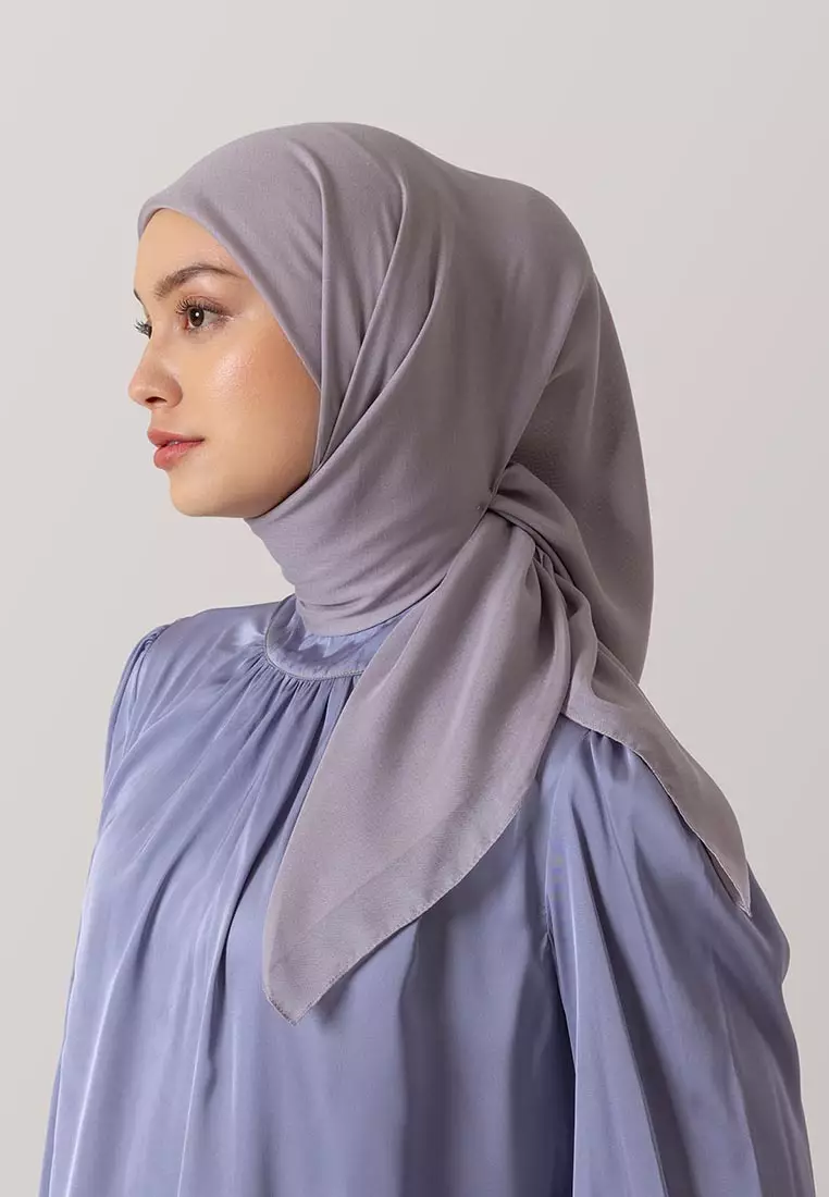 Ria Miranda Cloud Gray Rarina Scarf