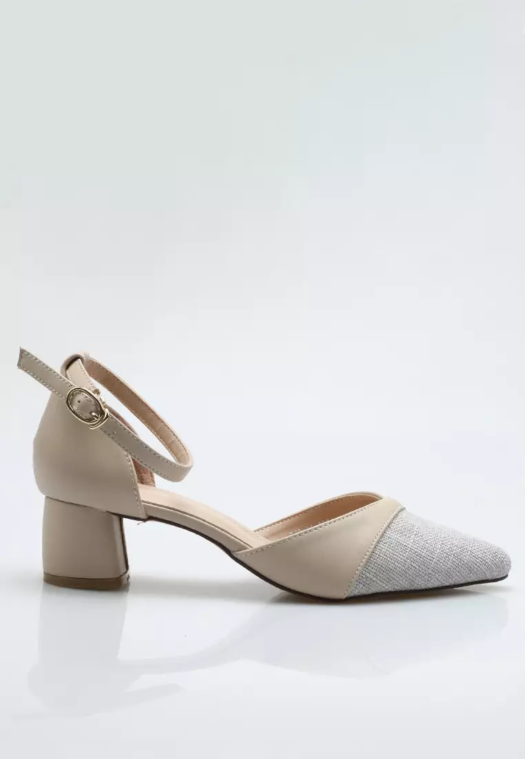 Discount on Twenty Eight Shoes  shoes - SKU: Color Matching Strap Mid Heel TH1802-25