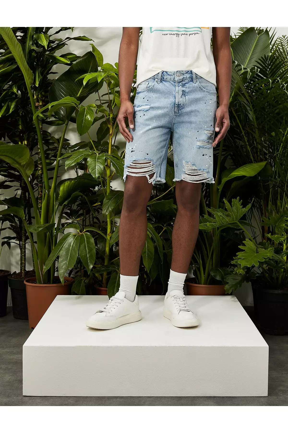 White ripped clearance bermuda shorts