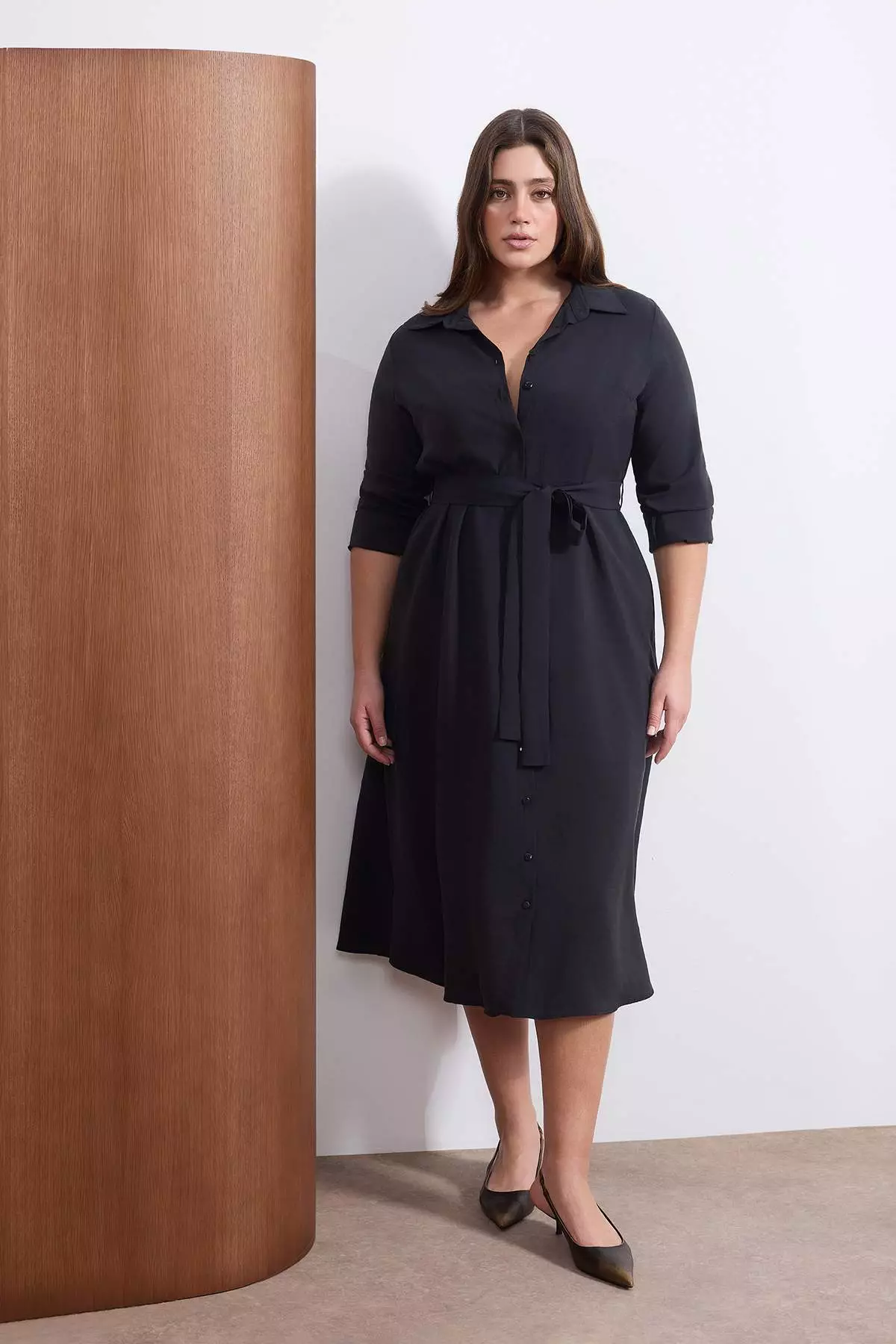 Wardrobe Essentials 黑色莫代爾纖維梭織加大碼恤衫連身裙 Tbbss26Ah00078