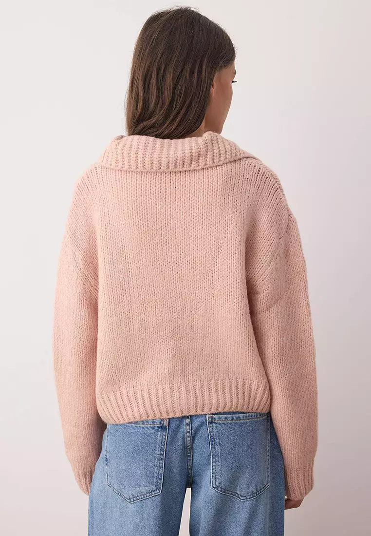 Collared Cardigan