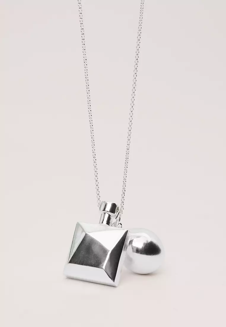 Collar Necklace with Combined Geometric Adornments