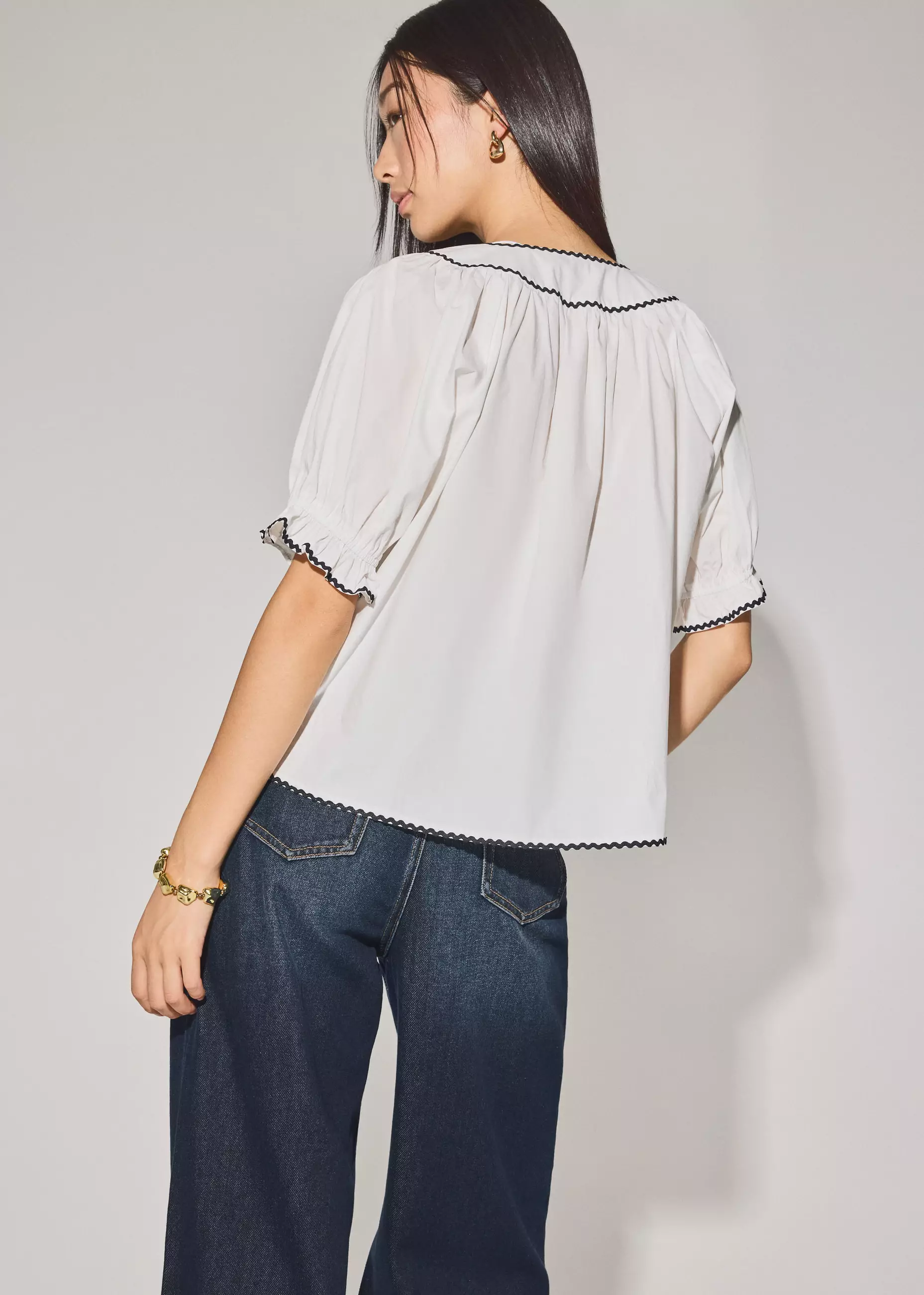 Atasan Wanita - Relaxed Cotton Scallop Trim Puff Sleeve Blouse