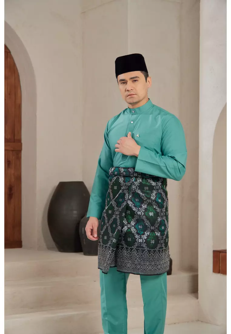 Baju Melayu Moden