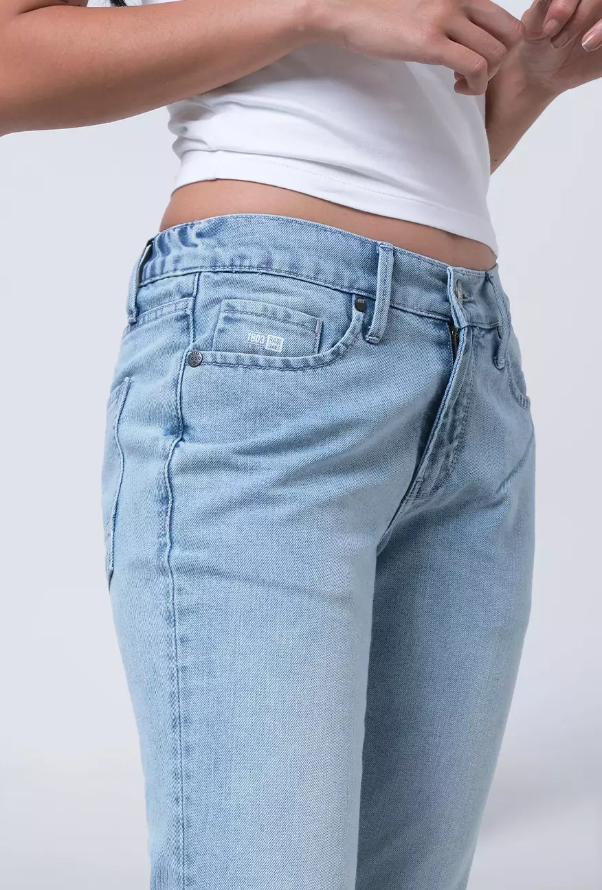 Celana Jeans Wanita Straightcut K1 Series Light Blue