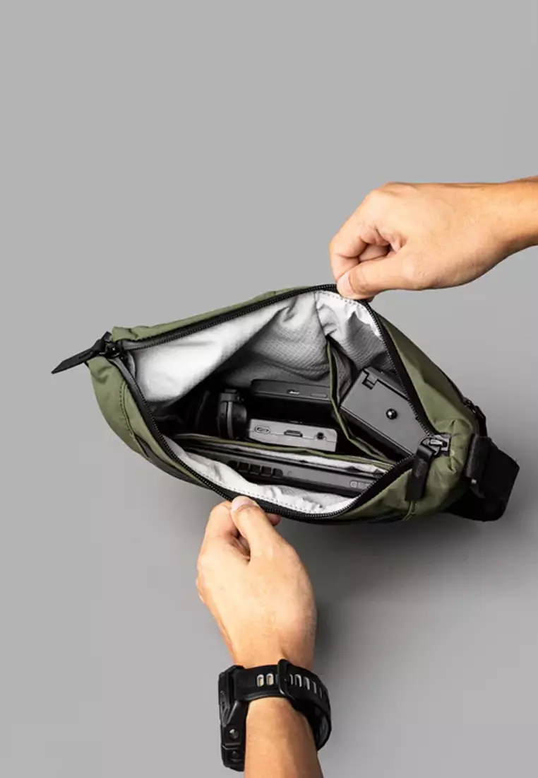 Alpaka Flow Satchel 2L Sling Bag - Axoflux Green