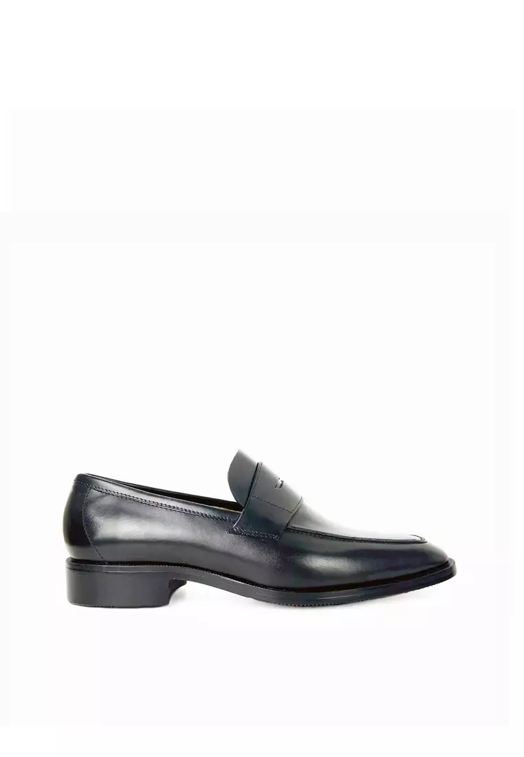 Discount on Bristol Shoes  shoes - SKU: Magnus Black Loafer