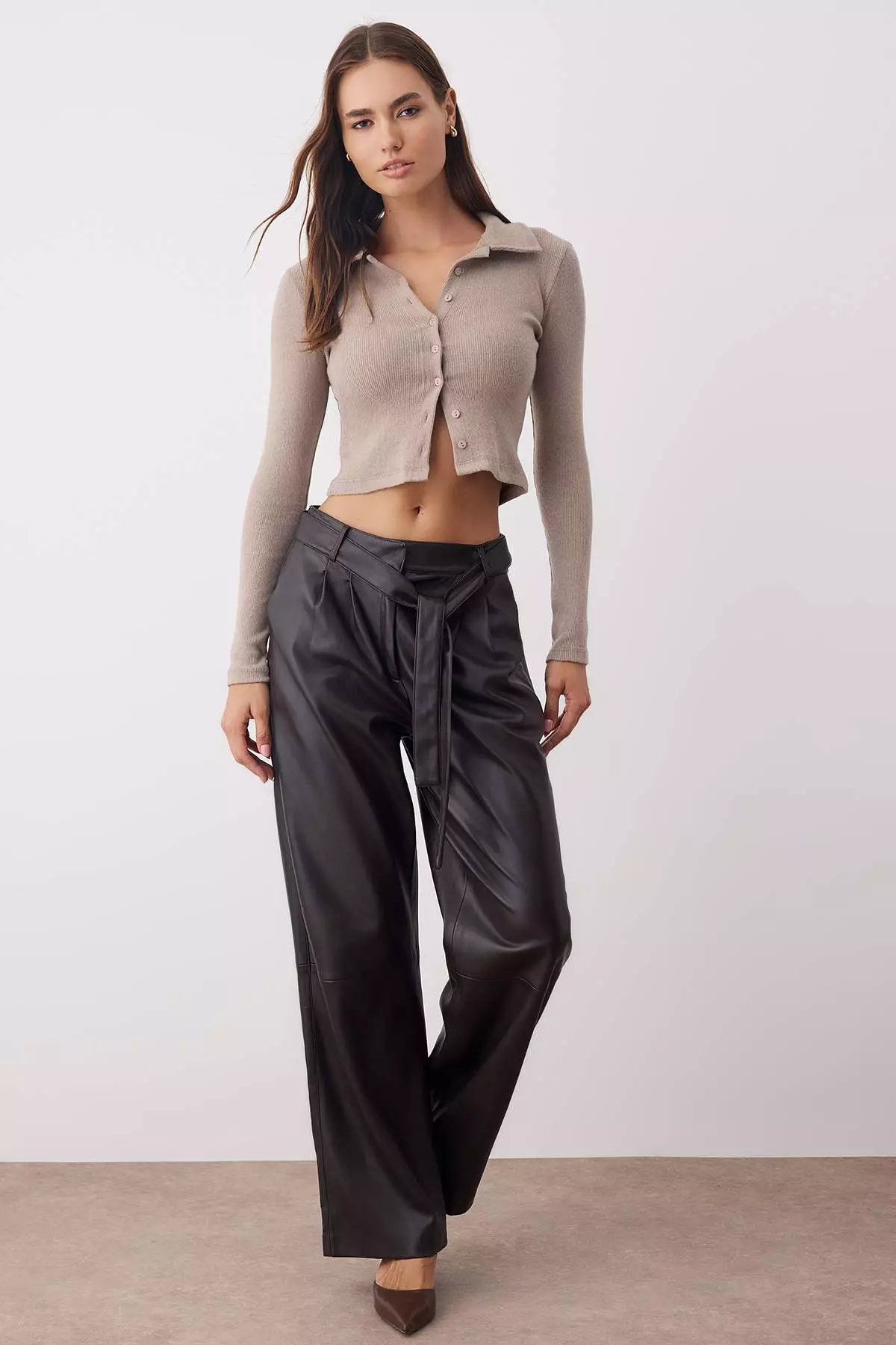 Dark Mink Button Detailed Crop Polo Collar Ribbed Flexible Knit Blouse Twoaw22Bz0522