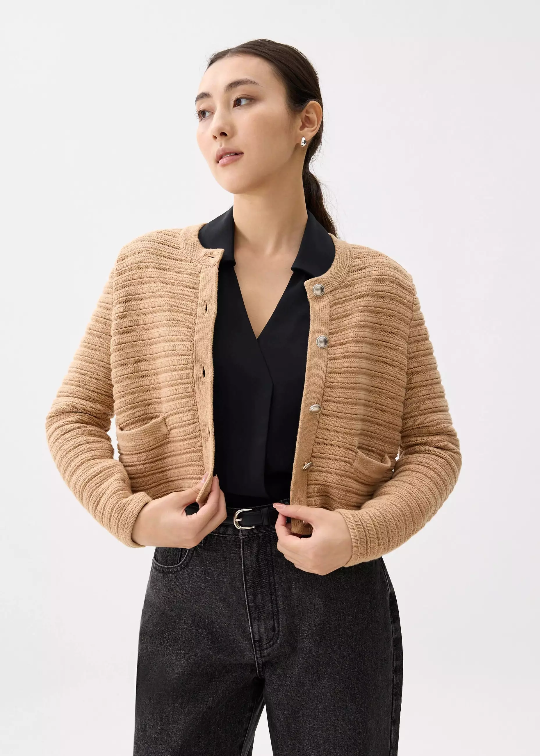Cardigan Wanita - Kiara Shoulder Padded Crop Knit Cardigan