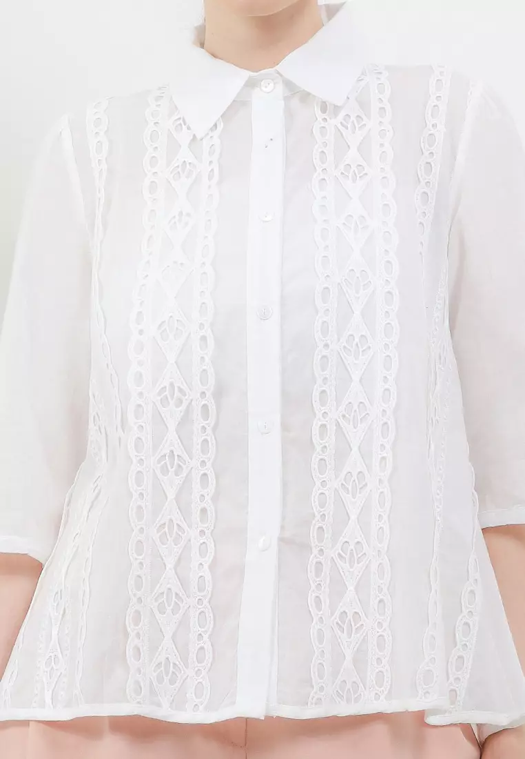 S/S Shirt W/ Lace