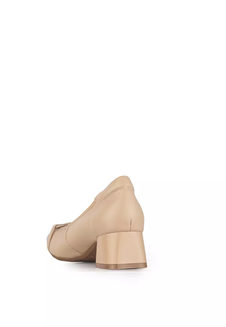 Sepatu Pantofel Formal Wanita Gino Mariani Fuji Beige