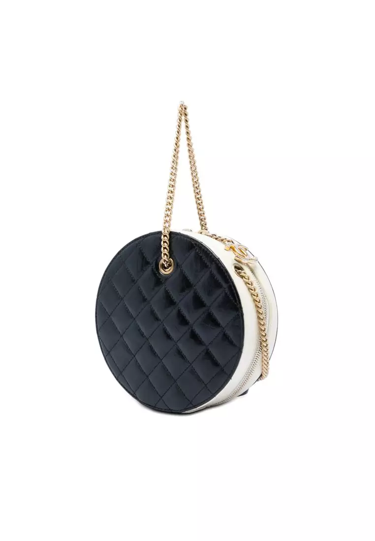 Pre-Loved Chanel Crumpled Calfskin En Vogue Round Bag