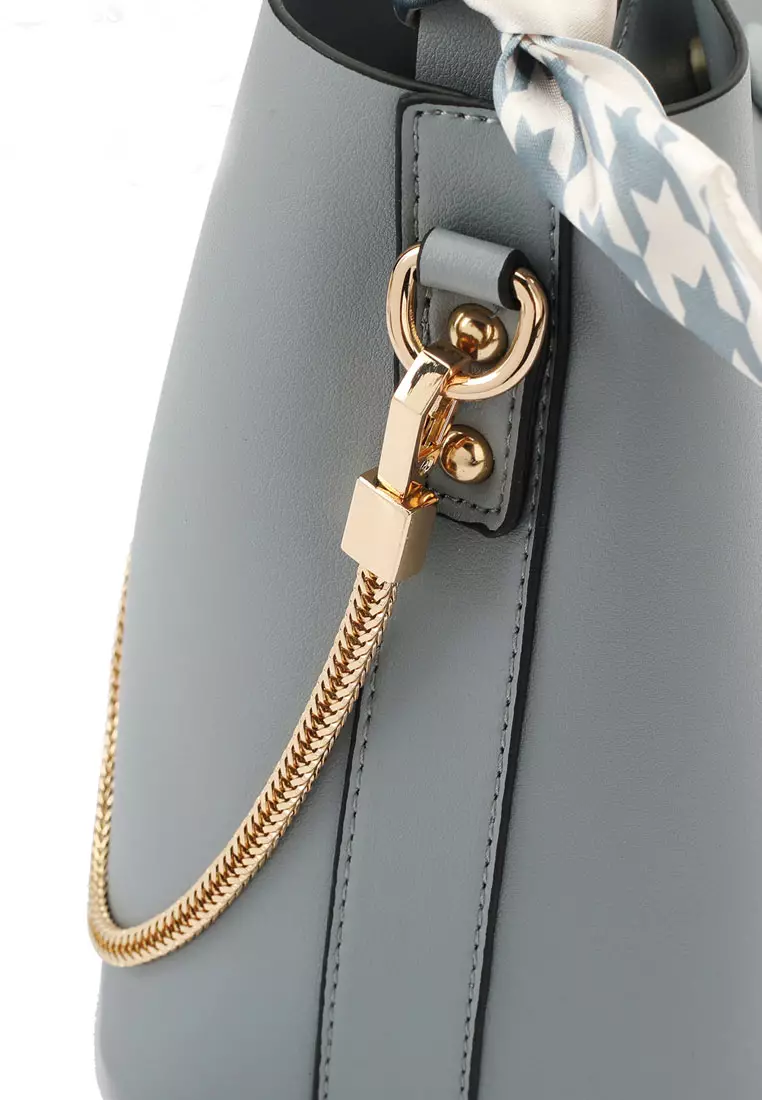 Women's Chain Top Handle Bag / Sling Bag / Crossbody Bag / Shoulder Bag - Blue