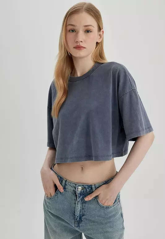 Oversized Crop T-Shirt