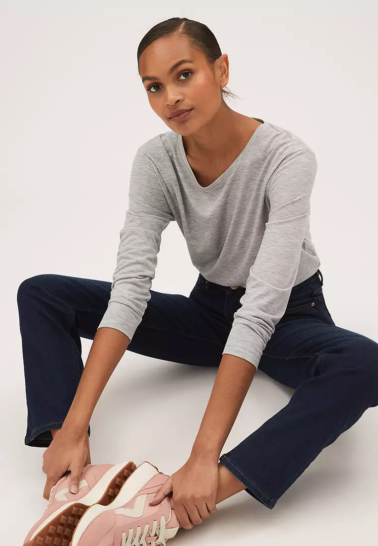 Sienna Straight Leg Jeans with Stretch