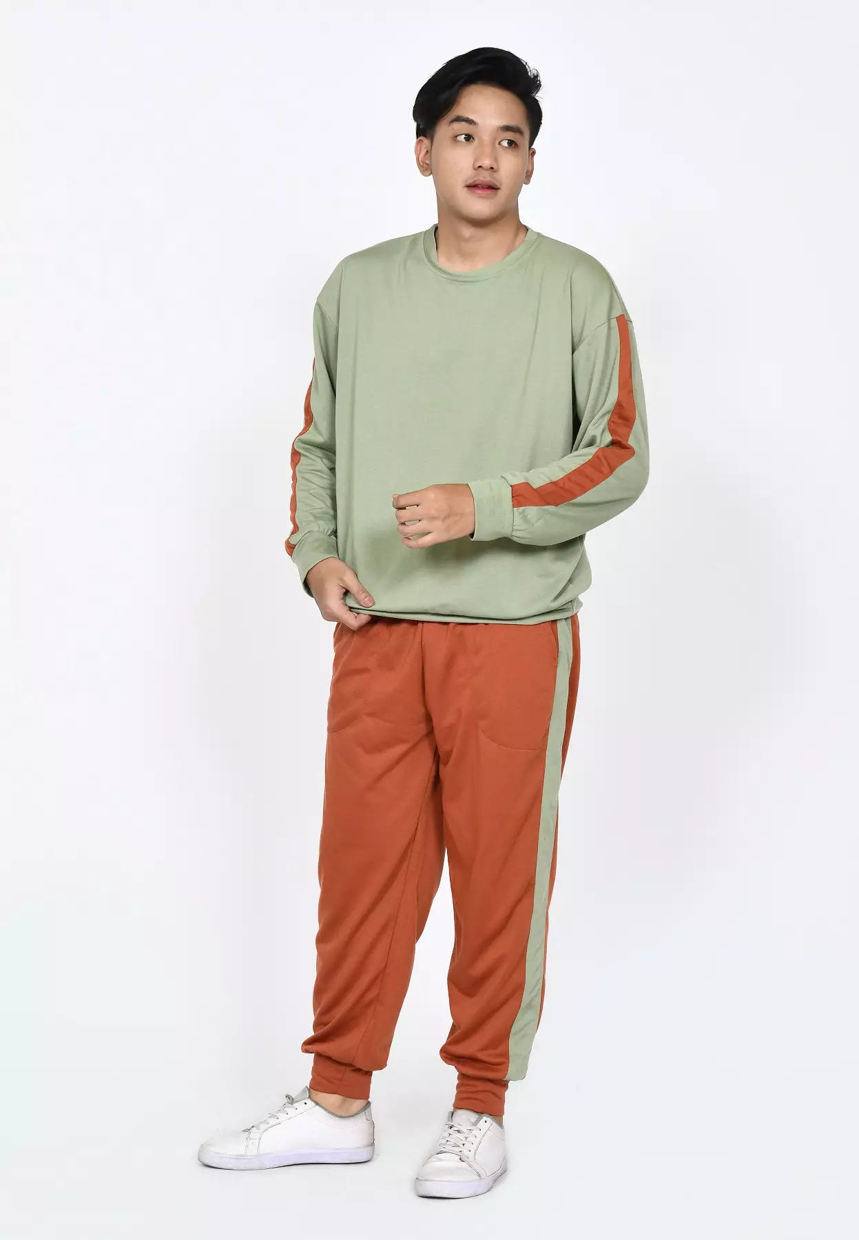 Saka Set Sporty Jogger - Setelan Training Pria Running Gym Casual Sport