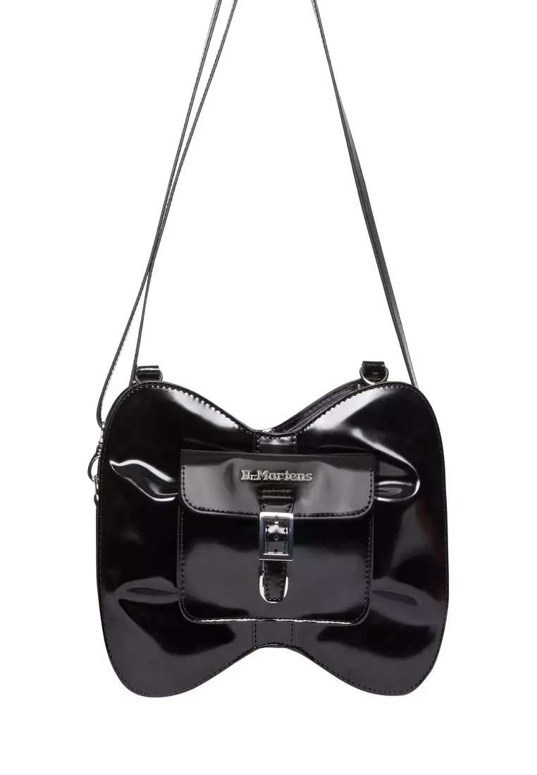 Dr marten best sale vegan bag