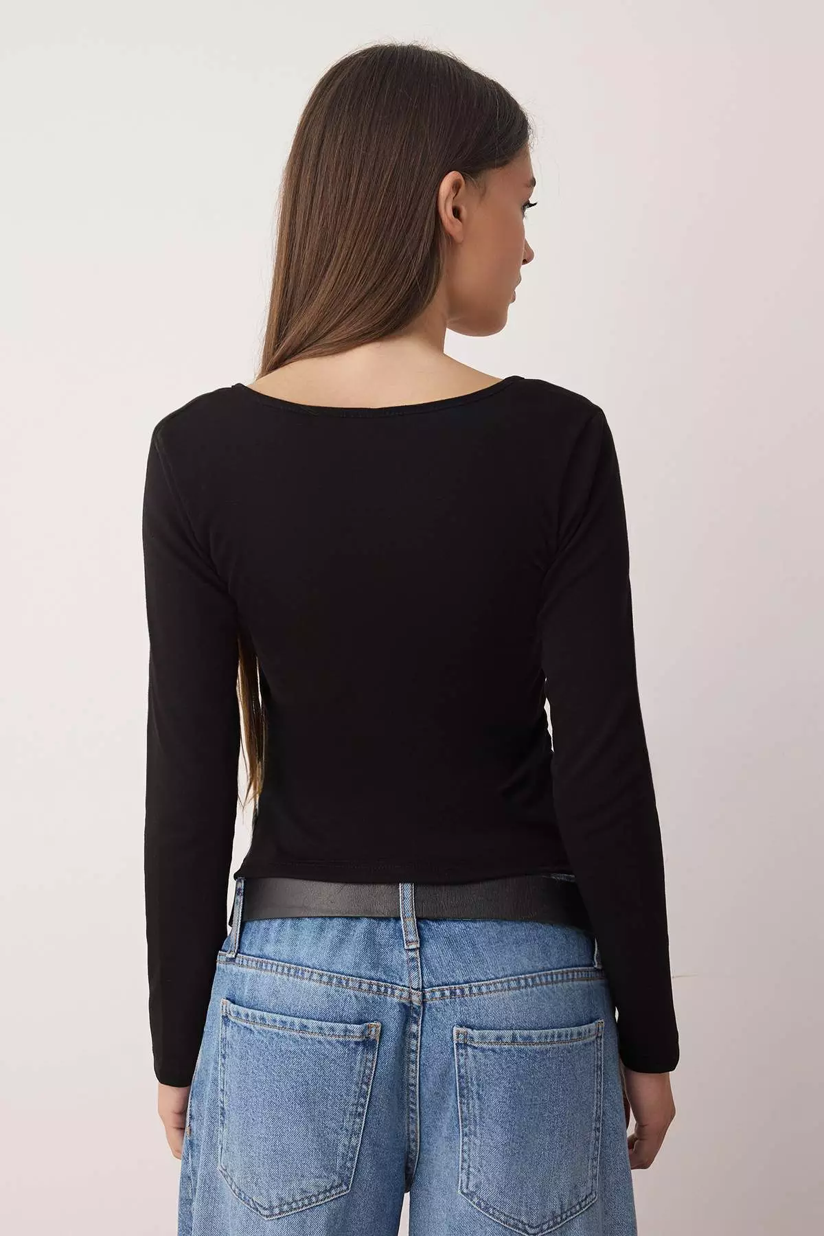 Black Fitted/Fits The Body Double Look Half Zippered Double Layered Knitted Blouse