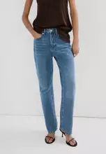 Medium Blue