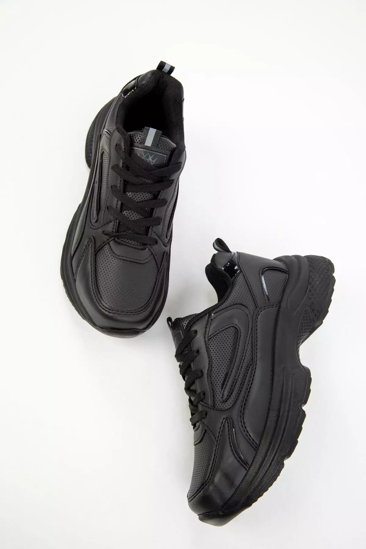 Black-Black-C Women's Sneakers 18802