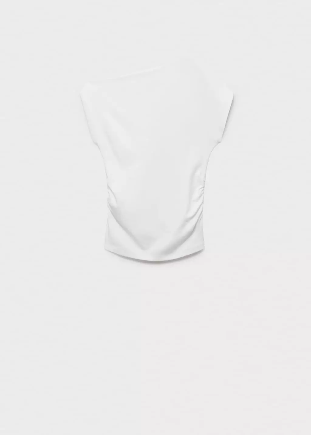 Atasan katun dengan leher asimetris